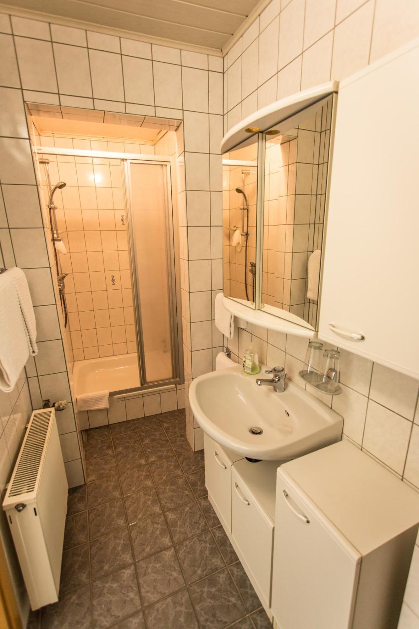 Hotel Leyscher Hof Leutesdorf Quarto foto